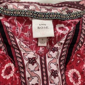Knox rose. Bohemian dress
